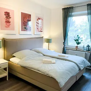 Apartment Fuer 3 Gaeste Messe- Und Citynah